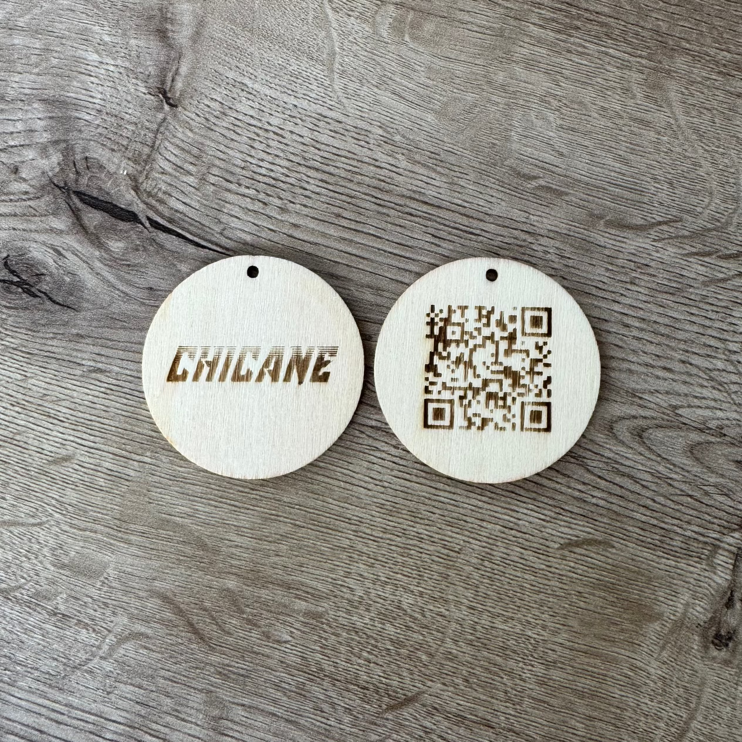 Porte-clés CHICANE – Starter Key Édition Bois Gravé